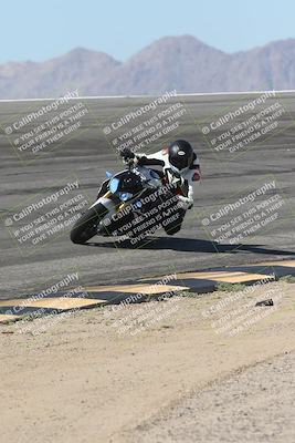 media/Oct-13-2025-Moto Forza (Mon) [[a66d839500]]/4-C Group/Session 2 (Bowl)/